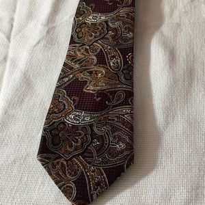Joseph A. Bank Signature Collection Tie 100% Silk